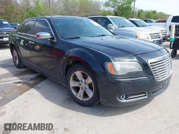 2014 Chrysler 300 with VIN 2C3CCAEG6EH372871, listed as a IAAI auction lot 41896128 with 137,240 mi miles. Bid and sale history available at carsss.com. Image 1.