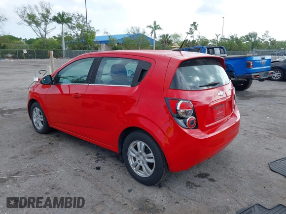 2013 Chevrolet Sonic LT with VIN 1G1JC6SHXD4172738, listed as a IAAI auction lot 41872916 with 105,829 mi miles. Bid and sale history available at carsss.com. Image 3.