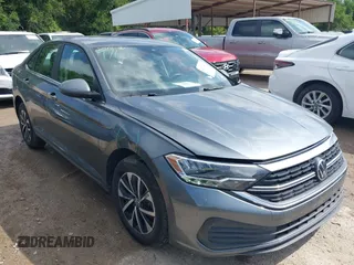 2024 Volkswagen Jetta S с VIN 3VW5M7BU6RM090197, выставлен на аукционе IAAI как лот 42724682 с пробегом 30 077 миль миль и . История ставок и продаж доступна на DreamBid. Изображение 1.