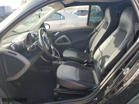 2009 Smart fortwo Passion with VIN WMEEK31X89K289001, listed as a Copart auction lot 51781925 with 79,742 mi miles and Salvage Title. Bid and sale history available at carsss.com. Image 7.