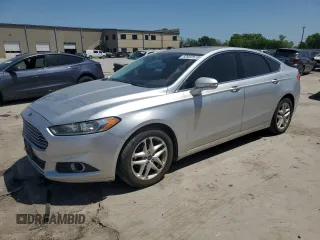2014 Ford Fusion SE with VIN 3FA6P0HD7ER157017, listed as a Copart auction lot 52922575 with 92,676 mi miles and Clean Title. Bid and sale history available at carsss.com. Image 1.