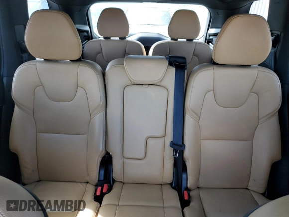 2018 Volvo XC90 Momentum with VIN YV4A22PK6J1367334, listed as a Copart auction lot 48170695 with Not Provided miles and Clean Title. Bid and sale history available at carsss.com. Image 10.