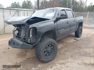 2009 Chevrolet Silverado 1500 LTZ with VIN 3GCEK33M39G107617, listed as a IAAI auction lot 41549167 with 270,005 mi miles. Bid and sale history available at carsss.com. Image 18.