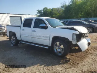 2011 Chevrolet Silverado 1500 LT with VIN 3GCPCSE03BG371260, listed as a Copart auction lot 52229825 with 145,108 mi miles and Salvage Title. Bid and sale history available at DreamBid. Image 4.