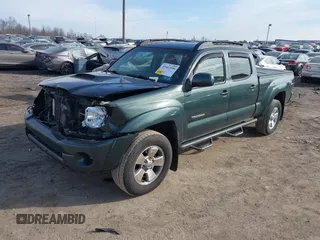2010 Toyota Tacoma with VIN 5TEMU4FN2AZ702015, listed as a IAAI auction lot 41663558 with 159,758 mi miles and . Bid and sale history available at DreamBid. Image 2.