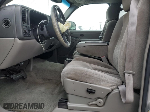 2004 Chevrolet Tahoe LS with VIN 1GNEC13V44J301307, listed as a Copart auction lot 45314165 with 202,080 mi miles and Salvage Title. Bid and sale history available at carsss.com. Image 7.