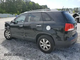 2013 Kia Sorento LX с VIN 5XYKT4A20DG327795, выставлен на аукционе Copart как лот 56863935 с пробегом Не указан миль и Списание • Salvage title. История ставок и продаж доступна на DreamBid. Изображение 2.