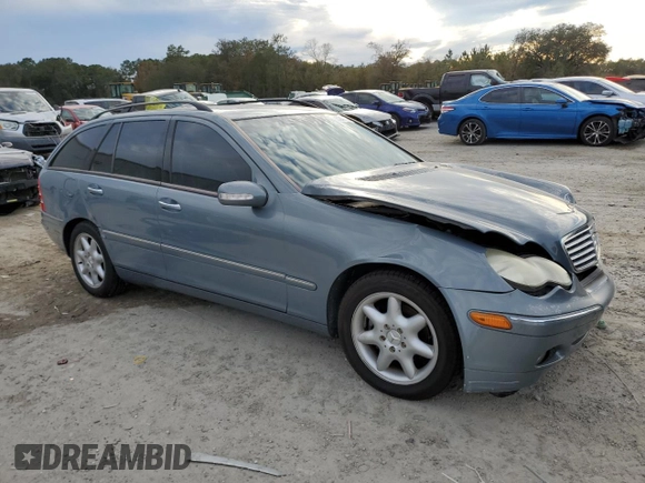2004 Mercedes-Benz C 240 with VIN WDBRH61J44F512646, listed as a Copart auction lot 88919695 with Not provided miles and Salvage title. Bid and sale history available at DreamBid. Image 4.