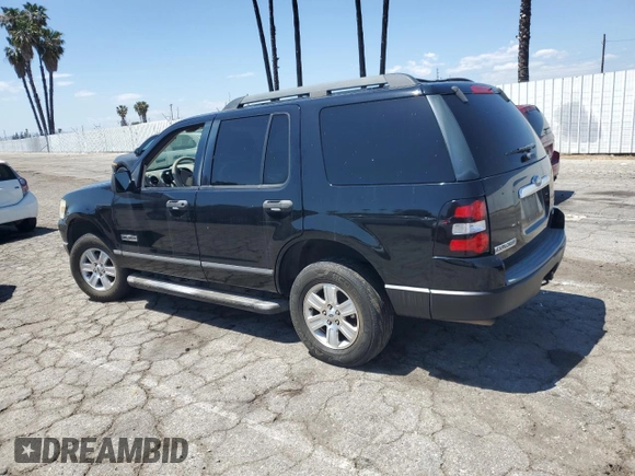 2006 Ford Explorer XLS z VIN 1FMEU62E66ZA11736, wystawiony jako Copart lot #53735445 z przebiegiem 199 254 mil mil oraz Tytuł czysty. Historia ofert i sprzedaży dostępna na DreamBid. Obrazek 2.