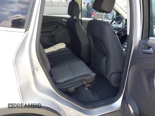 2016 Ford Escape SE with VIN 1FMCU0GX7GUB72822, listed as a IAAI auction lot 42136764 with 98,497 mi miles. Bid and sale history available at carsss.com. Image 8.