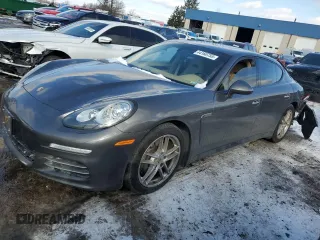 2014 Porsche Panamera z VIN WP0AA2A74EL015048, wystawiony jako Copart lot #44160755 z przebiegiem 97 397 mil mil oraz Tytuł czysty. Historia ofert i sprzedaży dostępna na DreamBid. Obrazek 1.