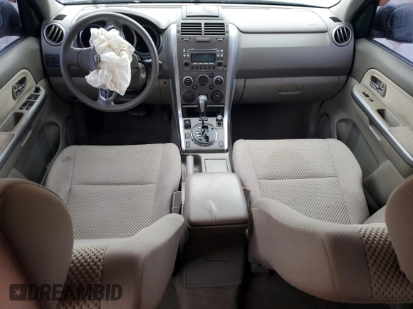 2011 Suzuki Grand Vitara Premium with VIN JS3TE0D26B4100885, listed as a Copart auction lot 88070405 with 175,694 mi miles and Salvage title. Bid and sale history available at DreamBid. Image 8.