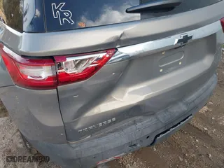 2018 Chevrolet Traverse LT Leather with VIN 1GNERHKW7JJ109487, listed as a IAAI auction lot 41583909 with 138,836 mi miles. Bid and sale history available at carsss.com. Image 6.