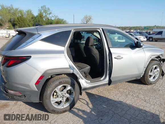 2024 Hyundai Tucson SEL with VIN 5NMJBCDE6RH305280, listed as a IAAI auction lot 42017484 with 43,149 mi miles. Bid and sale history available at carsss.com. Image 14.