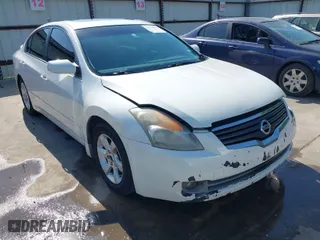 2007 Nissan Altima 2.5 with VIN 1N4AL21E77N476931, listed as a IAAI auction lot 41978623 with 182,607 mi miles. Bid and sale history available at carsss.com. Image 1.