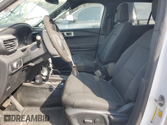 2020 Ford Police Interceptor Utility z VIN 1FM5K8AB1LGD18814, wystawiony jako Copart lot #55381725 z przebiegiem 80 132 mil mil oraz Nie do naprawy. Historia ofert i sprzedaży dostępna na DreamBid. Obrazek 7.