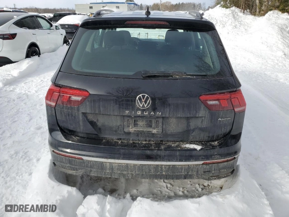 2022 Volkswagen Tiguan S with VIN 3VV0B7AX5NM132255, listed as a Copart auction lot 43942605 with 90,460 mi miles and Clean Title. Bid and sale history available at carsss.com. Image 6.