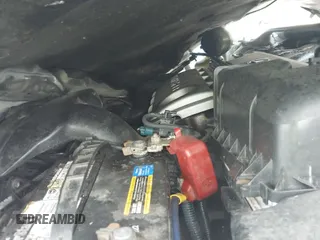 2005 Lexus ES 350 z VIN JTHBA30G655125193, wystawiony jako IAAI lot #42719586 z przebiegiem 198 176 mil mil oraz . Historia ofert i sprzedaży dostępna na DreamBid. Obrazek 19.