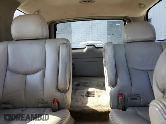 2004 GMC Yukon SLT with VIN 1GKEK13Z24R276766, listed as a Copart auction lot 72537594 with 305,952 mi miles and Salvage Title. Bid and sale history available at carsss.com. Image 10.