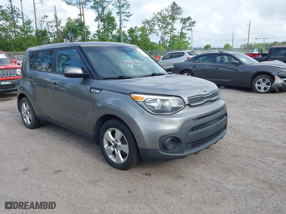 2019 Kia Soul with VIN KNDJN2A23K7673604, listed as a IAAI auction lot 42113528 with 147,474 mi miles. Bid and sale history available at carsss.com. Image 1.