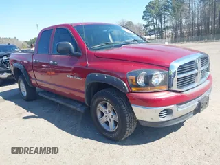 2006 Dodge 1500 SLT with VIN 1D7HU18N26S563843, listed as a IAAI auction lot 41703919 with 152,753 mi miles. Bid and sale history available at carsss.com. Image 1.
