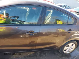 2017 Kia Forte LX with VIN 3KPFK4A76HE041128, listed as a IAAI auction lot 41897924 with 46,035 mi miles. Bid and sale history available at carsss.com. Image 14.