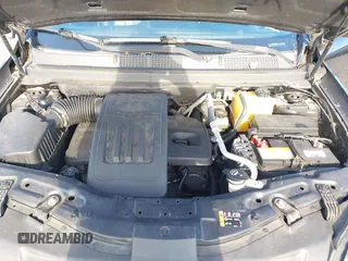 2014 Chevrolet Captiva Sport LTZ with VIN 3GNAL4EKXES631990, listed as a IAAI auction lot 42150445 with 171,628 mi miles. Bid and sale history available at carsss.com. Image 10.