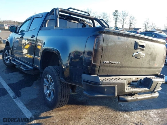 2016 Chevrolet Colorado 4WD Z71 with VIN 1GCGTDE39G1240006, listed as a IAAI auction lot 41339421 with 142,469 mi miles. Bid and sale history available at carsss.com. Image 3.