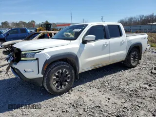 2022 Nissan Frontier SV with VIN 1N6ED1EJ1NN610028, listed as a Copart auction lot 46494735 with 39,493 mi miles and Salvage Title. Bid and sale history available at carsss.com. Image 1.