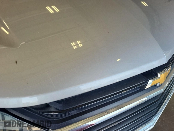 2020 Chevrolet Equinox LT with VIN 2GNAXJEV0L6236404, listed as a IAAI auction lot 42619695 with 77,124 mi miles and . Bid and sale history available at DreamBid. Image 23.