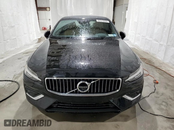 2019 Volvo S60 Inscription with VIN 7JRA22TL6KG012049, listed as a Copart auction lot 67319464 with 49,990 mi miles and Salvage Title. Bid and sale history available at carsss.com. Image 5.