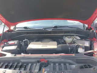 2019 Chevrolet Silverado 1500 LT with VIN 1GCUYDED5KZ218933, listed as a IAAI auction lot 41923954 with 101,485 mi miles. Bid and sale history available at carsss.com. Image 10.