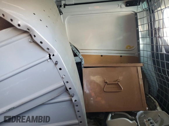 2017 Ford Transit Connect XLT с VIN NM0LS7F73H1314085, выставлен на аукционе Copart как лот 61482555 с пробегом Не указан миль и Списание • Salvage title. История ставок и продаж доступна на DreamBid. Изображение 10.