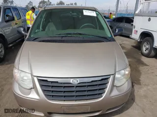 2007 Chrysler Town & Country LWB LX with VIN 2A4GP44R57R166826, listed as a IAAI auction lot 41761230 with 73,432 mi miles. Bid and sale history available at carsss.com. Image 6.