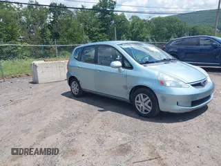 2007 Honda Fit with VIN JHMGD37497S033878, listed as a IAAI auction lot 42753808 with 231,725 mi miles and . Bid and sale history available at DreamBid. Image 1.
