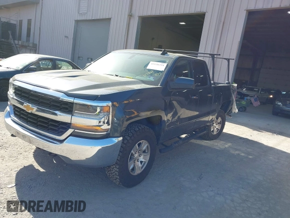 2019 Chevrolet Silverado 1500 LT with VIN 2GCVKPEC5K1140418, listed as a IAAI auction lot 42126724 with 113,381 mi miles and . Bid and sale history available at DreamBid. Image 2.