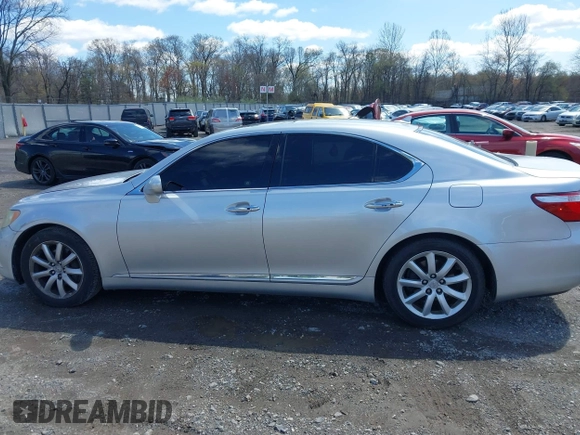 2008 Lexus LS 460 with VIN JTHBL46F485062212, listed as a IAAI auction lot 41996871 with 125,531 mi miles and . Bid and sale history available at DreamBid. Image 14.