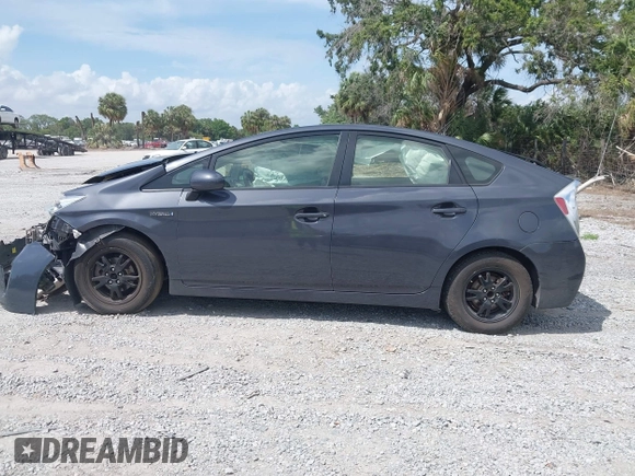 2015 Toyota Prius Four with VIN JTDKN3DU0F1975190, listed as a IAAI auction lot 41985459 with Not Provided miles. Bid and sale history available at carsss.com. Image 13.