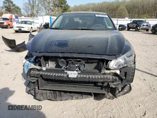 2019 Nissan Altima 2.5 S with VIN 1N4BL4BW9KC257822, listed as a Copart auction lot 50310635 with 39,820 mi miles and Salvage Title. Bid and sale history available at carsss.com. Image 5.