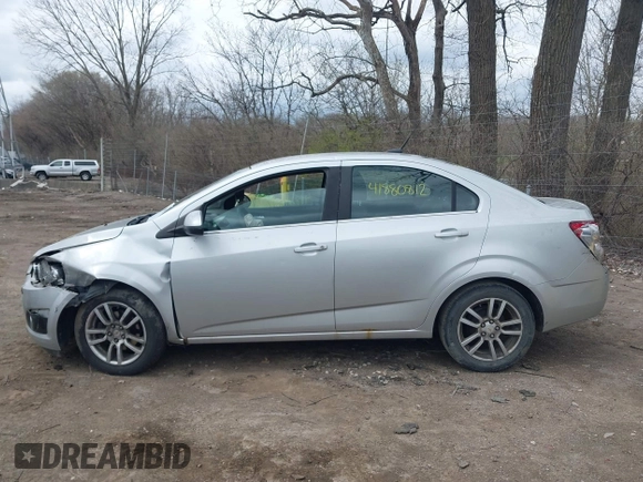2012 Chevrolet Sonic LT with VIN 1G1JC5SH1C4136526, listed as a IAAI auction lot 41880812 with 169,587 mi miles and . Bid and sale history available at DreamBid. Image 14.