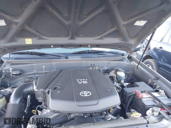 2006 Toyota Tundra SR5 with VIN 5TBRU34126S482999, listed as a IAAI auction lot 41430495 with 143,974 mi miles and . Bid and sale history available at DreamBid. Image 10.