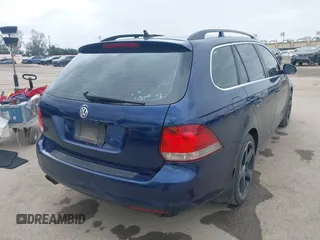 2011 Volkswagen Jetta TDI with VIN 3VWML7AJ7BM607714, listed as a IAAI auction lot 42047094 with 202,459 mi miles and . Bid and sale history available at DreamBid. Image 4.