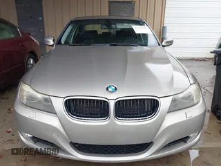 2011 BMW 3 Series 328i xDrive with VIN WBAPK7G53BNN49259, listed as a IAAI auction lot 41132387 with 135,398 mi miles. Bid and sale history available at carsss.com. Image 6.