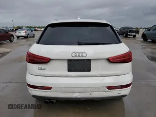 2018 Audi Q3 Premium with VIN WA1BCCFS4JR026926, listed as a Copart auction lot 44928323 with 61,118 mi miles. Bid and sale history available at carsss.com. Image 6.