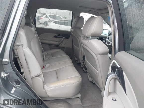 2008 Acura MDX Tech/Pwr Tail Gate with VIN 2HNYD286X8H553140, listed as a IAAI auction lot 41370158 with 158,374 mi miles. Bid and sale history available at carsss.com. Image 8.