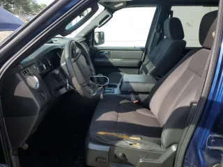 2007 Ford Expedition XLT with VIN 1FMFU16517LA34427, listed as a Copart auction lot 56547695 with 131,048 mi miles and Salvage title. Bid and sale history available at DreamBid. Image 7.
