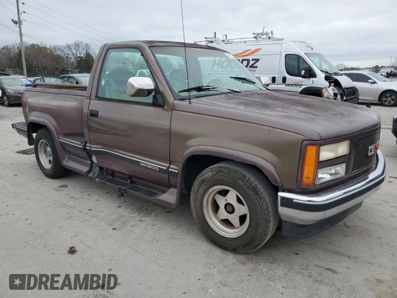 1993 GMC Sierra 1500 with VIN 1GDDC14Z6PZ526240, listed as a Copart auction lot 81913724 with 303,163 mi miles and Salvage Title. Bid and sale history available at DreamBid. Image 4.