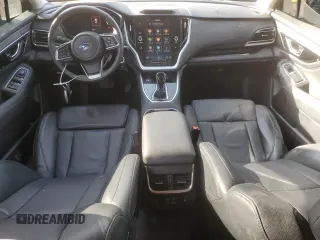 2024 Subaru Legacy Limited z VIN 4S3BWAN65R3019844, wystawiony jako Copart lot #51100245 z przebiegiem 16 971 mil mil oraz Szkody całkowita. Historia ofert i sprzedaży dostępna na DreamBid. Obrazek 8.