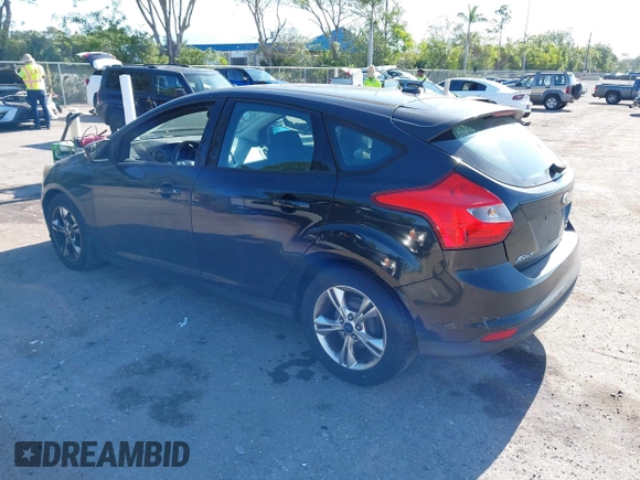 2014 Ford Focus SE with VIN 1FADP3K25EL161324, listed as a IAAI auction lot 42041515 with 80,617 mi miles. Bid and sale history available at carsss.com. Image 3.