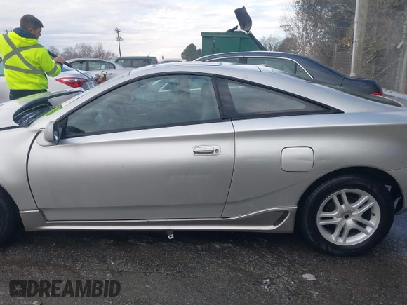 2001 Toyota Celica GT z VIN JTDDR32T910091559, wystawiony jako IAAI lot #41303715 z przebiegiem 194 785 mil mil oraz . Historia ofert i sprzedaży dostępna na DreamBid. Obrazek 15.
